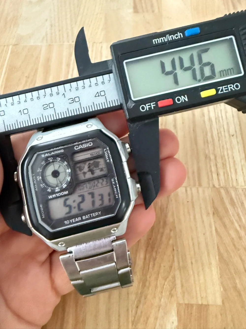Casio AE-1200WH digital watch NEW BATTERY